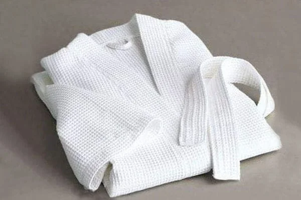Tại sao khách sạn – nhà nghỉ nên sử dụng áo choàng tắm?