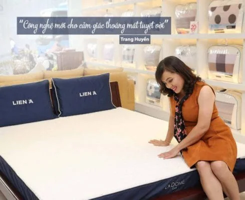 So sánh giữa đệm cao su Liên Á Ladome và Classic.