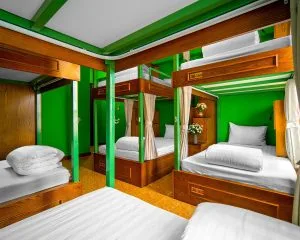 Chăn ga gối đệm cho Hostel.